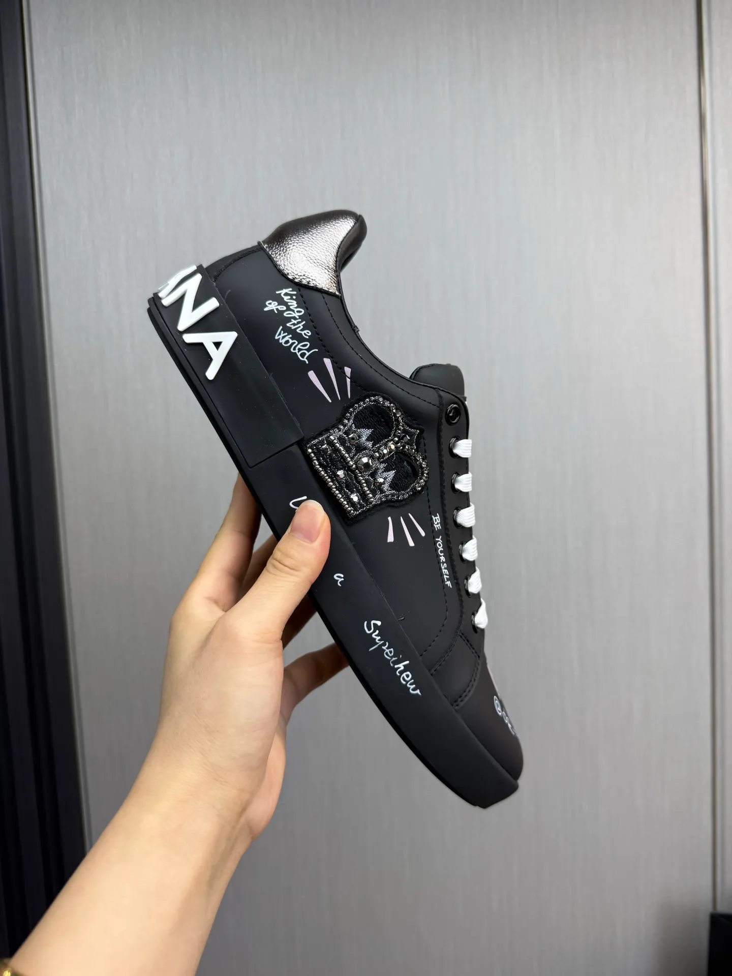 Men's men's shoes💰480💰Dolce & gabbana (DG) official website synchronized new models💥1:1 shipment☑️Fashion hot models: 1 exclusive mold opening✅Imported cowhide for the upper, unique brand style logo upper💥Sheepskin foot pads🐑Original private mold outsole✔️36-44 (38.45 custom-made, non-refundable)
